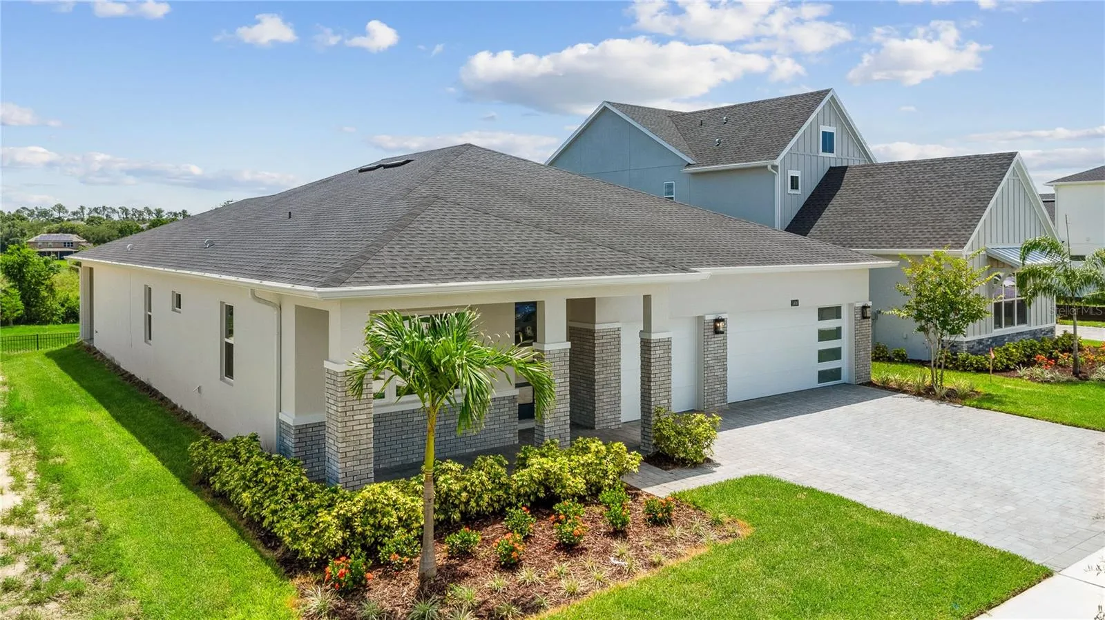 1406 Pinecliff Dr, Apopka, Florida 32703, 4 Bedrooms Bedrooms, ,3 BathroomsBathrooms,Residential,For Sale,PINECLIFF,O6324487