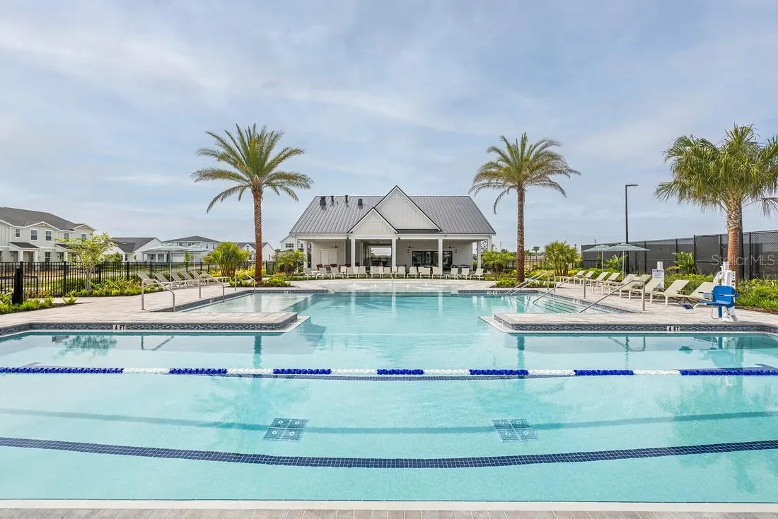 1857 Crowncrest Dr, Apopka, Florida 32703, 3 Bedrooms Bedrooms, ,3 BathroomsBathrooms,Residential,For Sale,CROWNCREST,O6324502