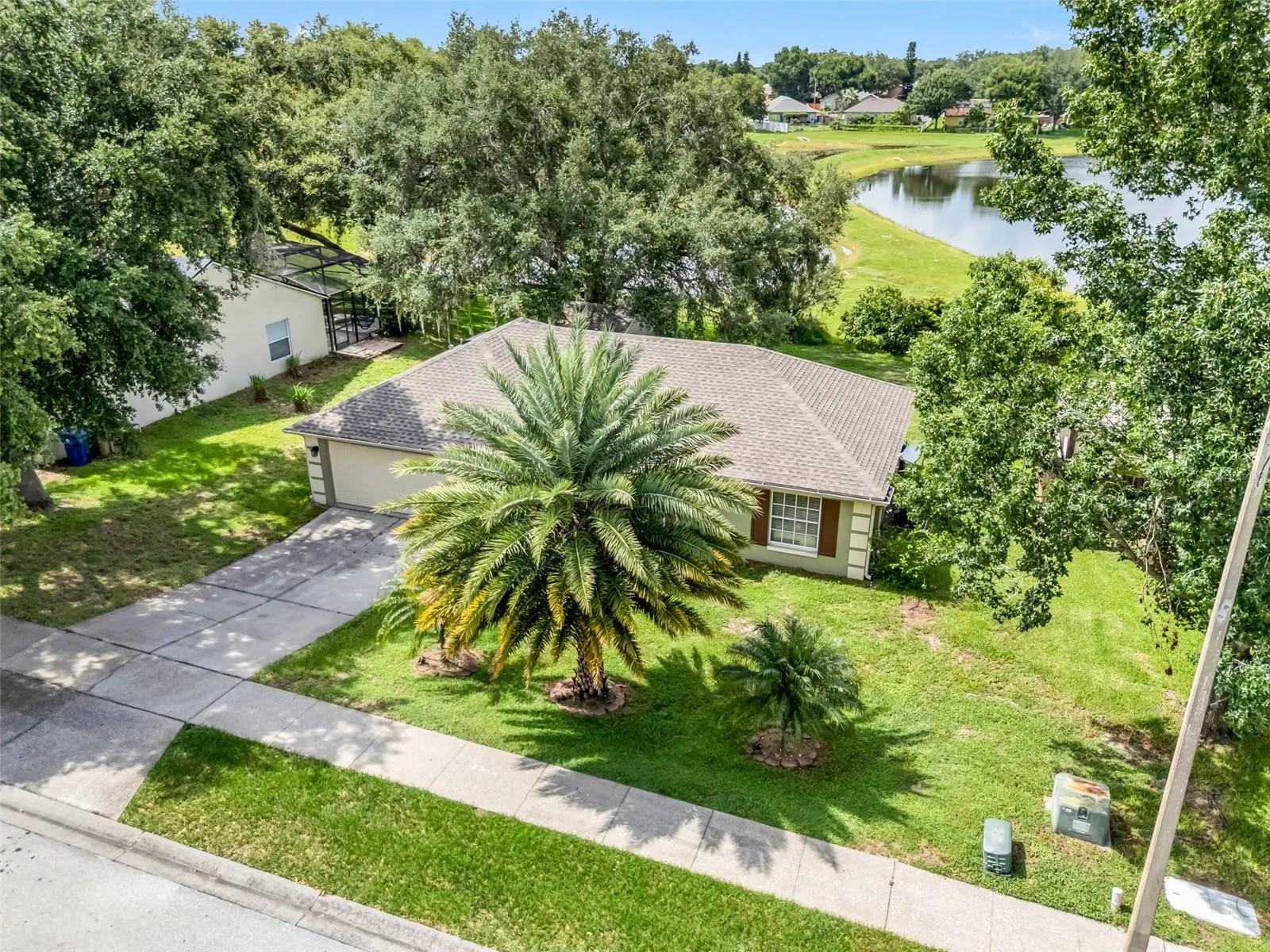 1568 Whooping Dr, Groveland, Florida 34736, 3 Bedrooms Bedrooms, ,2 BathroomsBathrooms,Residential,For Sale,WHOOPING,O6324505