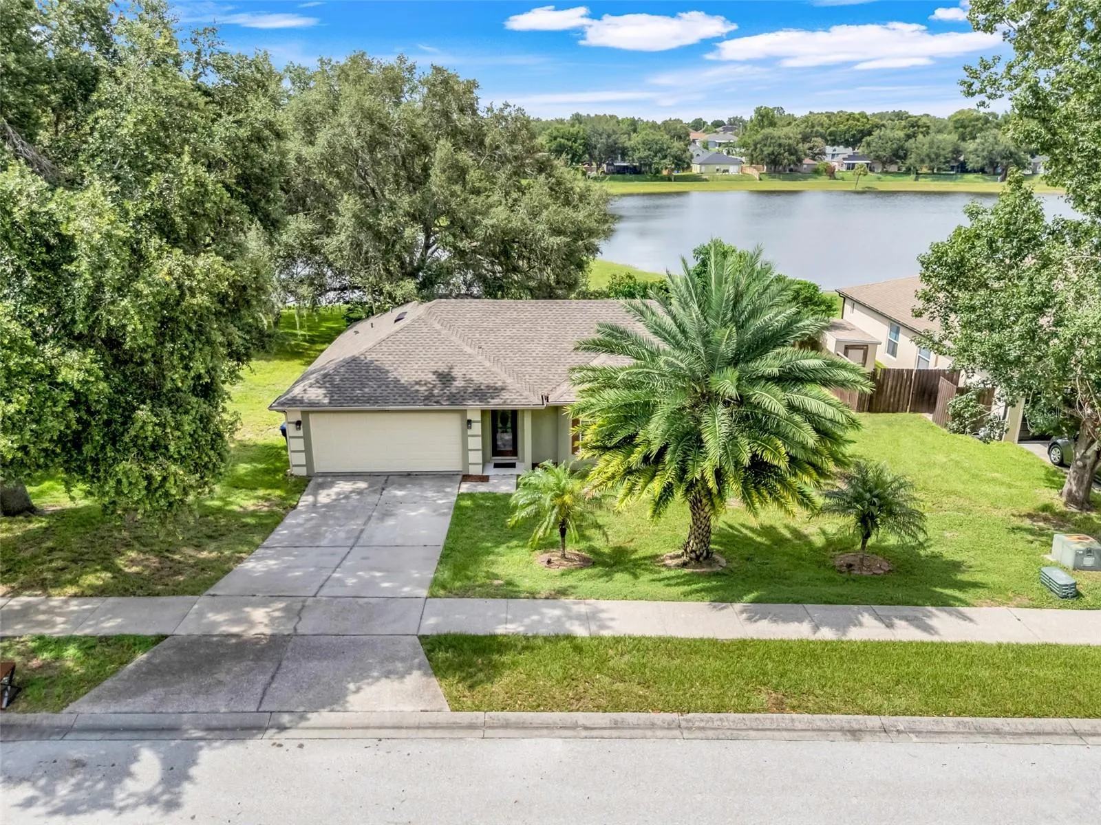 1568 Whooping Dr, Groveland, Florida 34736, 3 Bedrooms Bedrooms, ,2 BathroomsBathrooms,Residential,For Sale,WHOOPING,O6324505