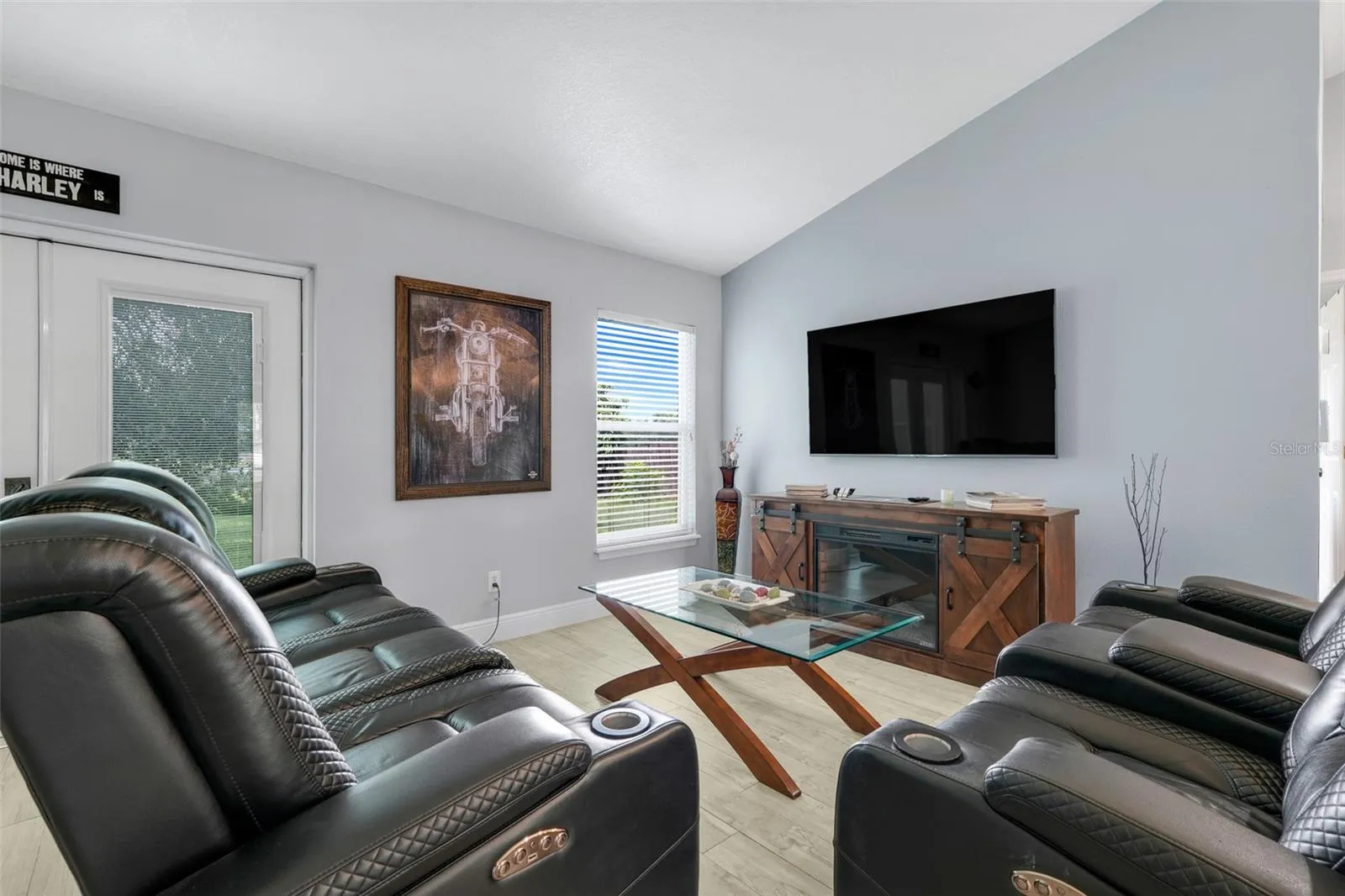 1568 Whooping Dr, Groveland, Florida 34736, 3 Bedrooms Bedrooms, ,2 BathroomsBathrooms,Residential,For Sale,WHOOPING,O6324505