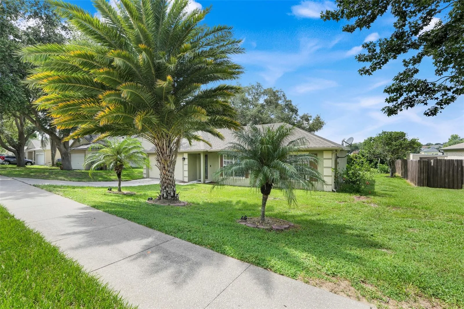 1568 Whooping Dr, Groveland, Florida 34736, 3 Bedrooms Bedrooms, ,2 BathroomsBathrooms,Residential,For Sale,WHOOPING,O6324505