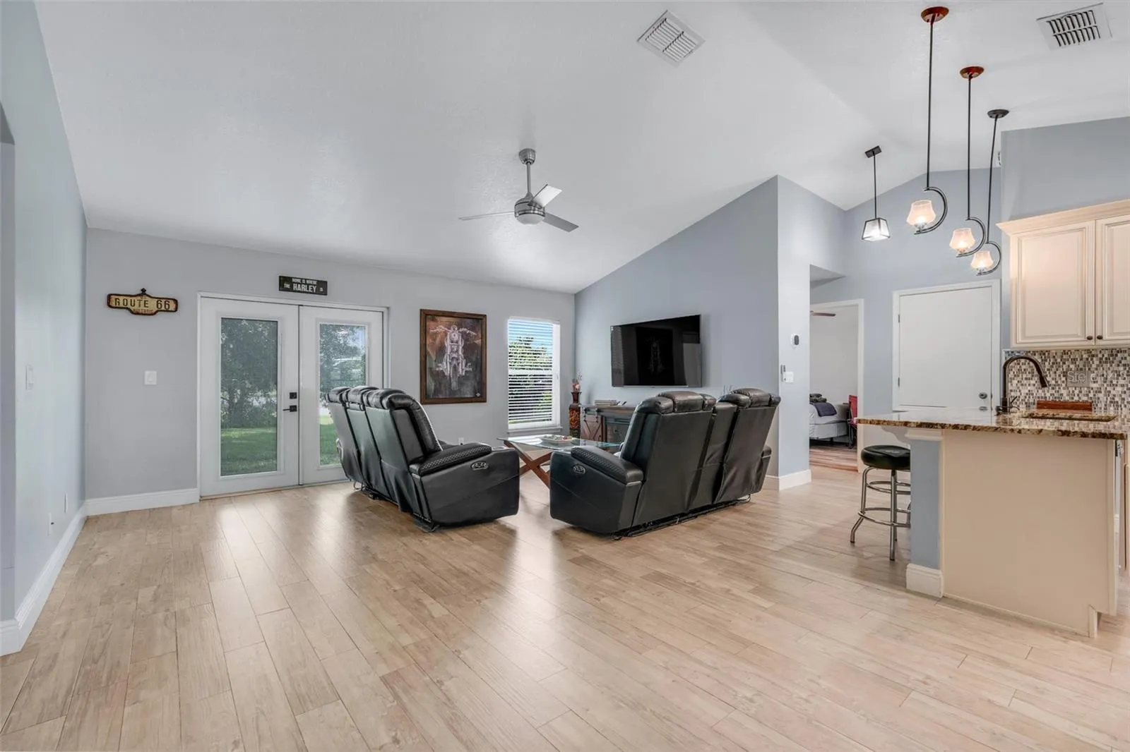 1568 Whooping Dr, Groveland, Florida 34736, 3 Bedrooms Bedrooms, ,2 BathroomsBathrooms,Residential,For Sale,WHOOPING,O6324505