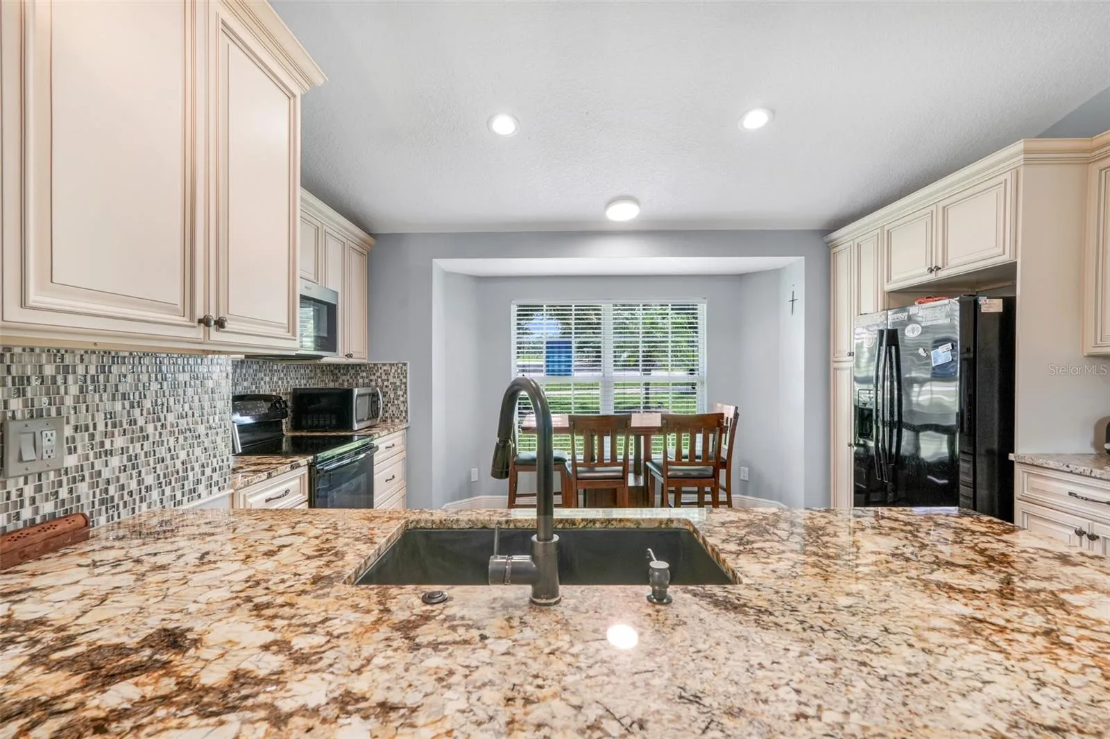 1568 Whooping Dr, Groveland, Florida 34736, 3 Bedrooms Bedrooms, ,2 BathroomsBathrooms,Residential,For Sale,WHOOPING,O6324505