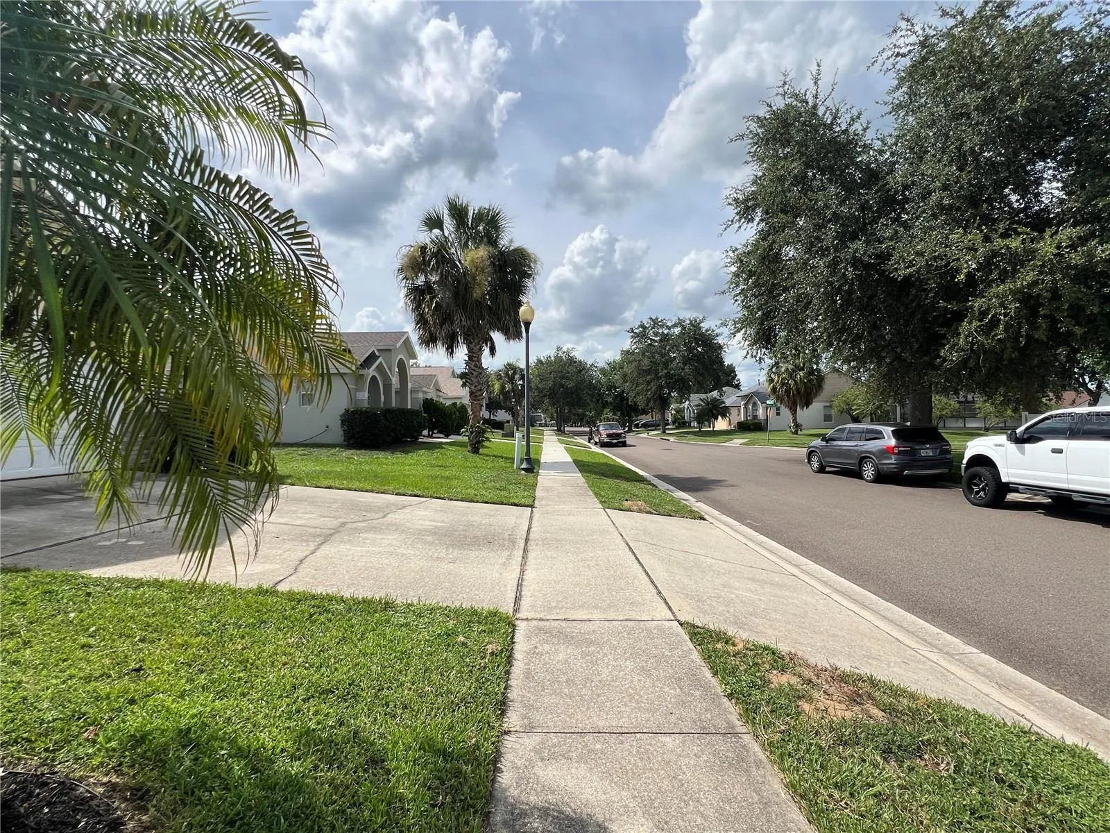 15935 Heron Hill St, Clermont, Florida 34714, 5 Bedrooms Bedrooms, ,4 BathroomsBathrooms,Residential,For Sale,HERON HILL,O6324513