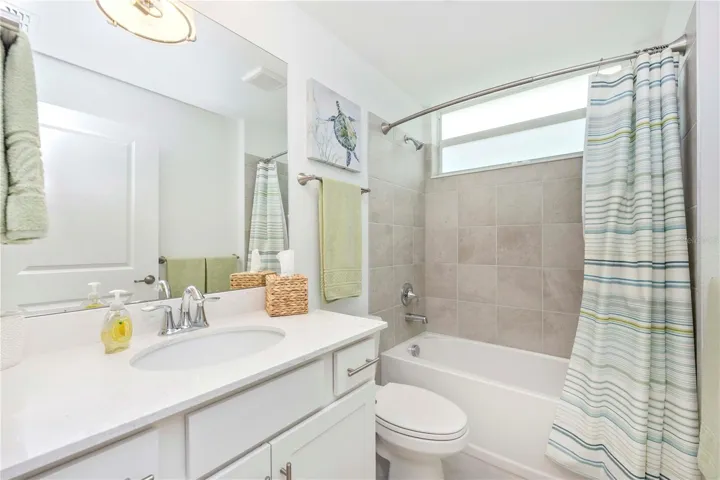 2nd bathroom