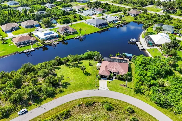 GRAND GULF ACCESS ESTATE