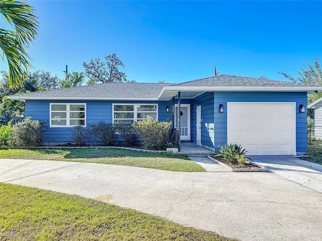 1688 Bahia Vista St, Sarasota, Florida 34239, 3 Bedrooms Bedrooms, ,2 BathroomsBathrooms,Residential Lease,For Rent,BAHIA VISTA,A4658262