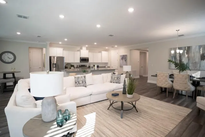 Model home - actual features may vary.