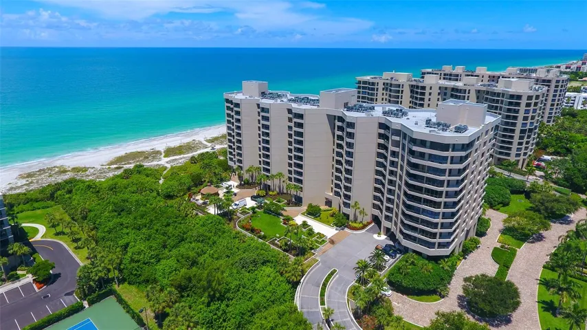 1211 Gulf Of Mexico Dr #105, Longboat Key, Florida 34228, 2 Bedrooms Bedrooms, ,2 BathroomsBathrooms,Residential,For Sale,GULF OF MEXICO,A4658394
