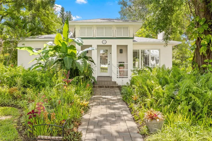 Nestled in the heart of Snell Isle and within minutes of downtown St. Pete.