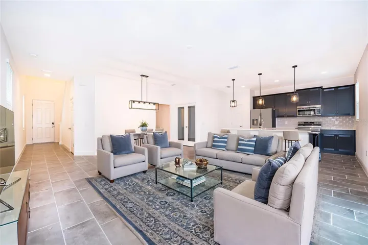 Virtually Staged - LR, KT, DN Open Concept