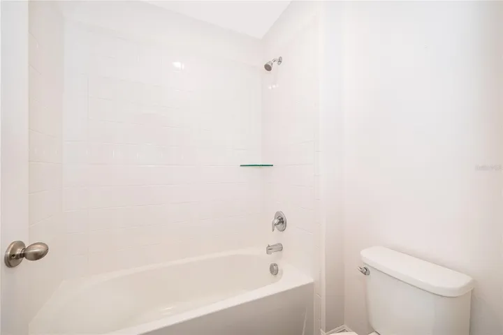 2nd Floor Full Bath