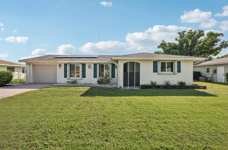 2271 Sandlewood Dr, Venice, Florida 34293, 2 Bedrooms Bedrooms, ,2 BathroomsBathrooms,Residential,For Sale,SANDLEWOOD,A4658580