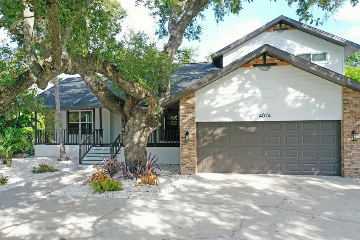 4074 Redbird Cir, Sarasota, Florida 34231, 4 Bedrooms Bedrooms, ,3 BathroomsBathrooms,Residential,For Sale,REDBIRD,A4658582