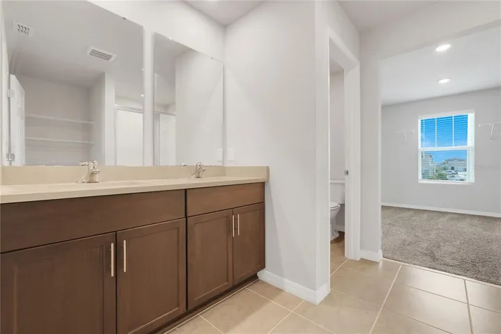 2nd Floor Primary Bathroom