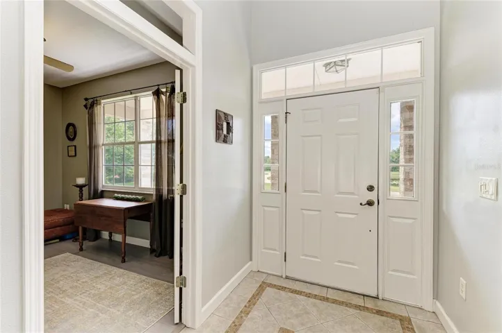 2-Story Front Foyer