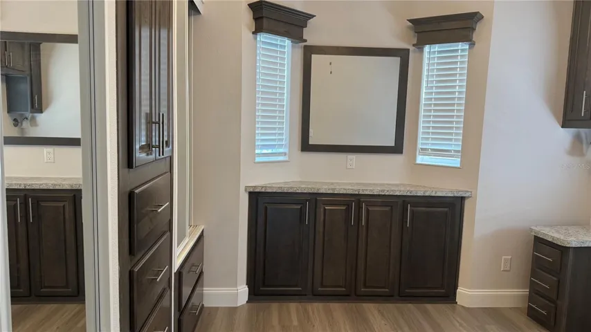 Bedroom with Dressing Table with Drawers