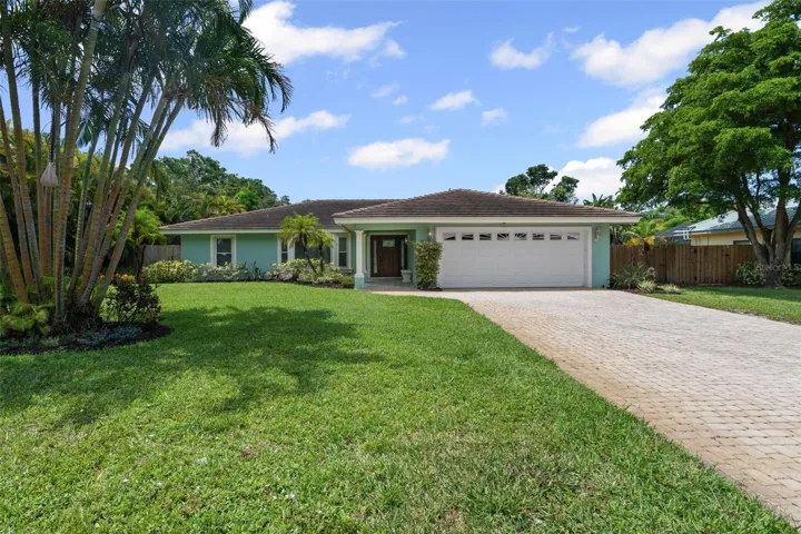 344 Bernard Ave, Sarasota, Florida 34243, 3 Bedrooms Bedrooms, ,2 BathroomsBathrooms,Residential,For Sale,BERNARD,A4658775