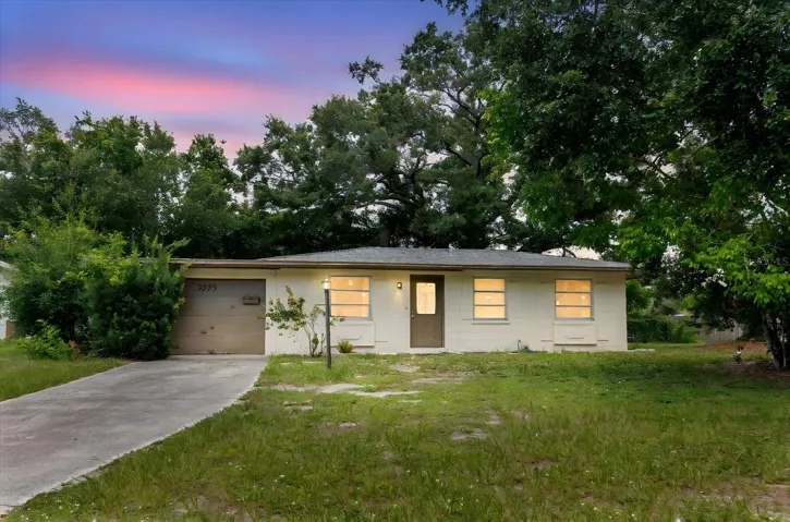 3375 7th St, Sarasota, Florida 34237, 3 Bedrooms Bedrooms, ,2 BathroomsBathrooms,Residential,For Sale,7TH,A4658800