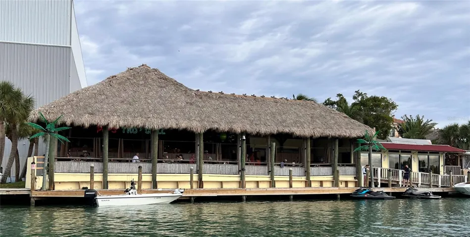 Waterfront Dining