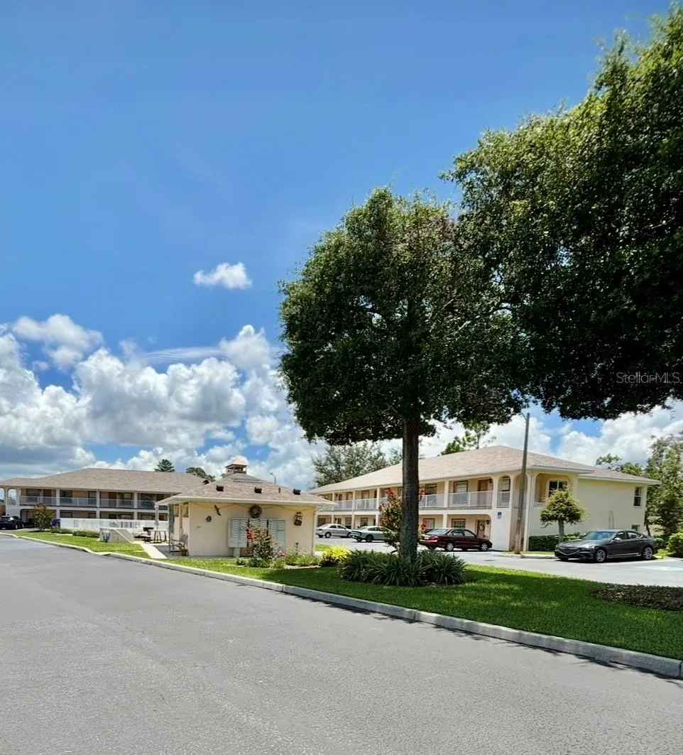 4150 Portillo Road Spring Hill Apartments