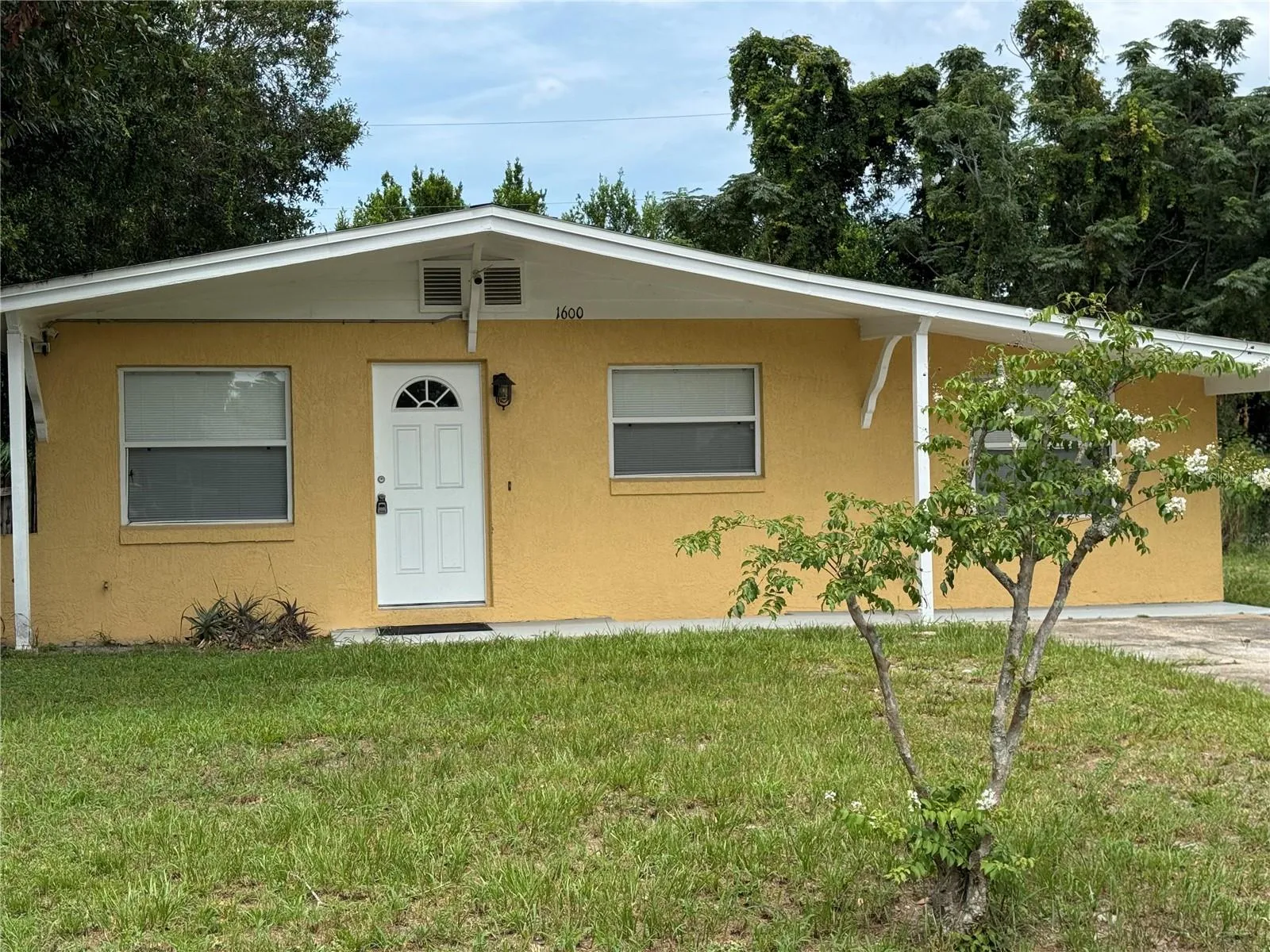 1600 Jemima Ave, Ocoee, Florida 34761 1600 Jemima Ave, Ocoee, Florida 34761, 3 Bedrooms Bedrooms, ,2 BathroomsBathrooms,Residential,For Sale,JEMIMA,O6327303