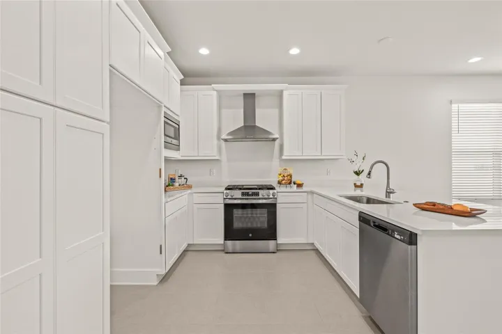 Range hood