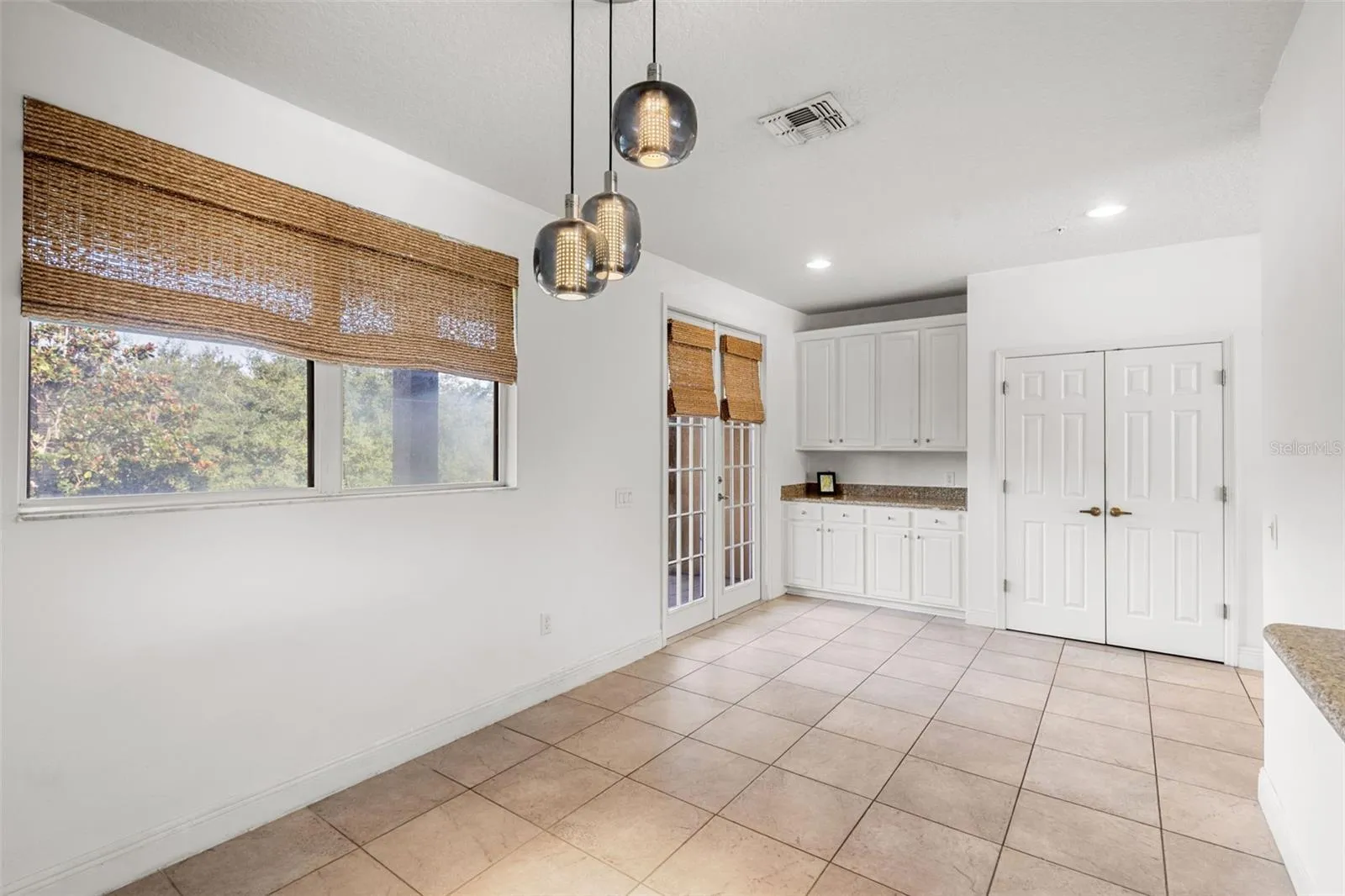 Formal dining room