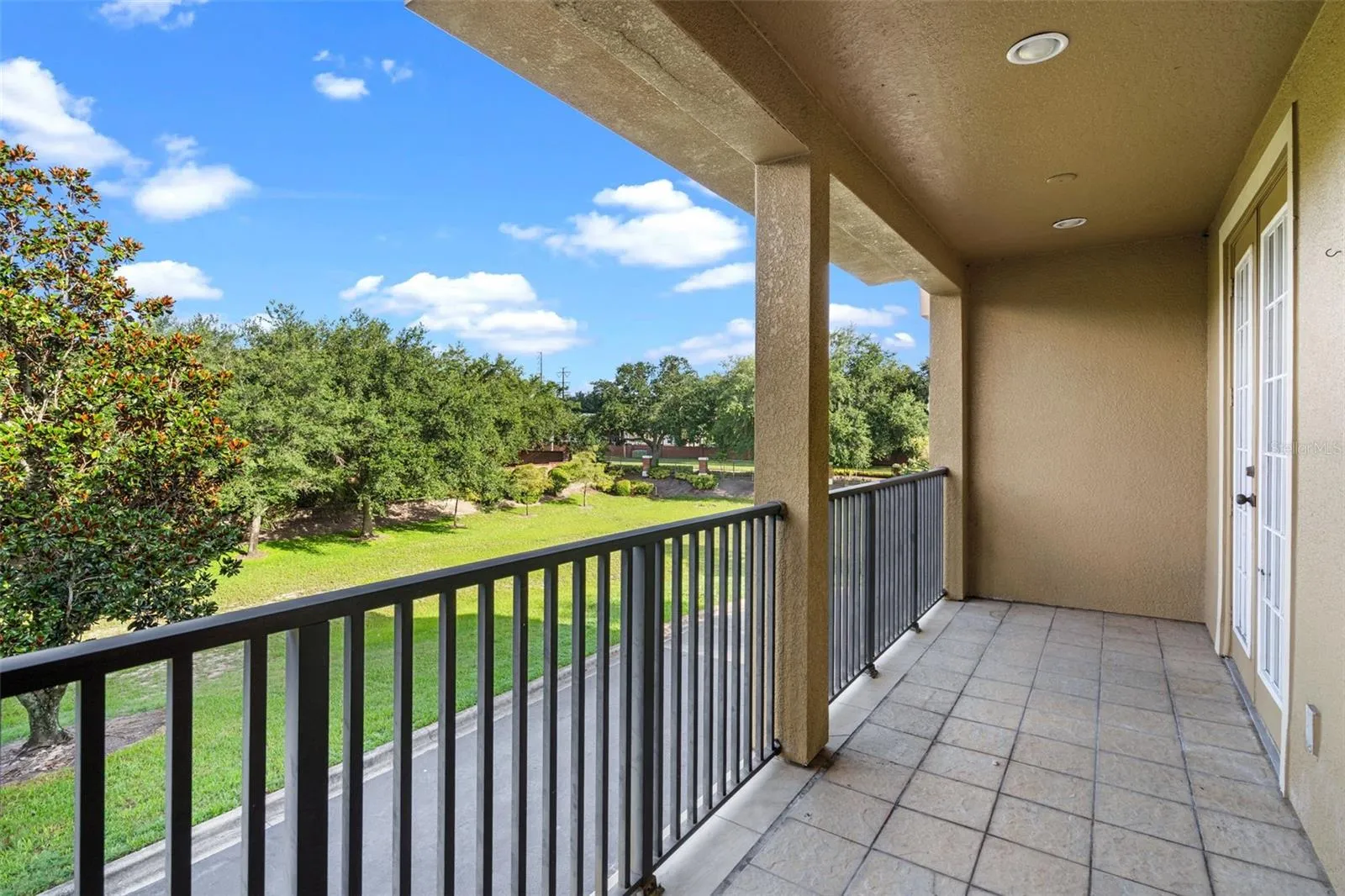 Private balcony off of the dining room