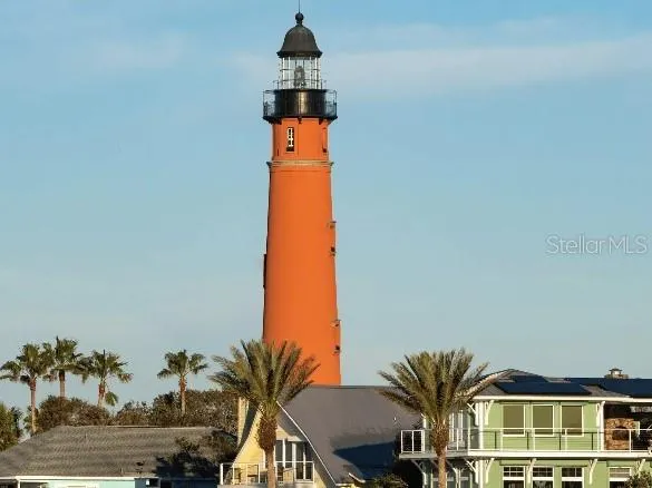 Attractions Pounce De Leon and iconic lighthouse