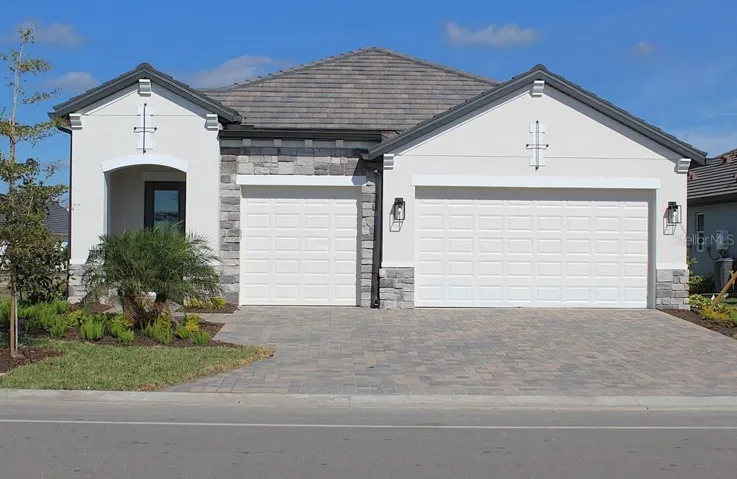 Photo description represents the model home of the same floor plan.