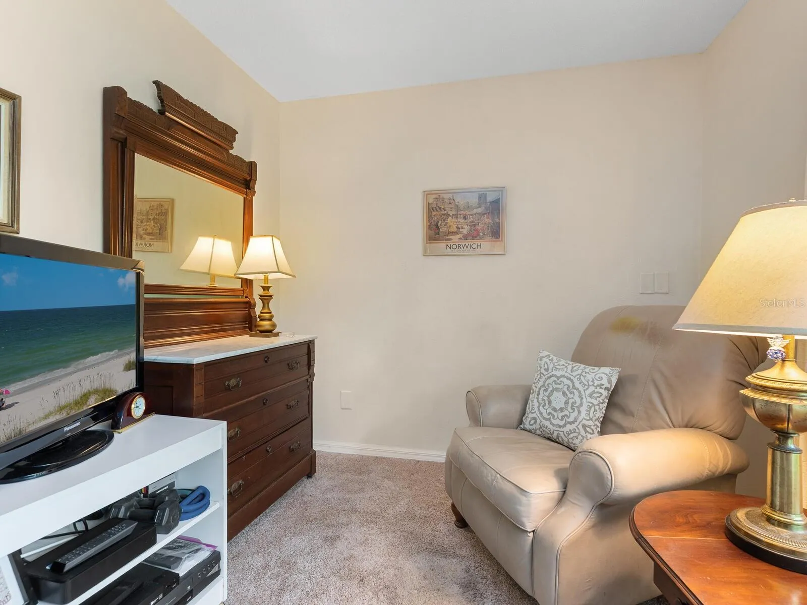 Private corner area tucked away in Primary bedroom
