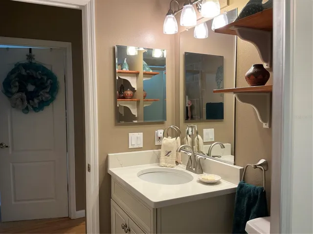 Guest Bathroom