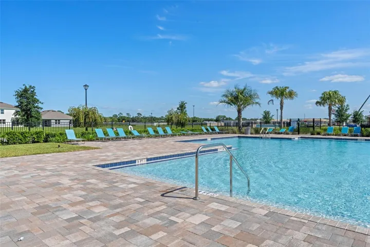 Community pool