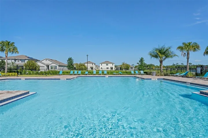 Community pool