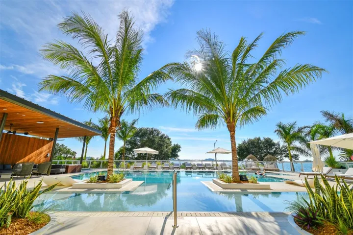 Approx. 23,000 SF of Resort-Style Amenities
