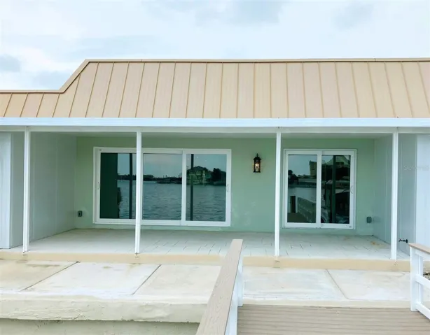 Lani _ Rear Exterior