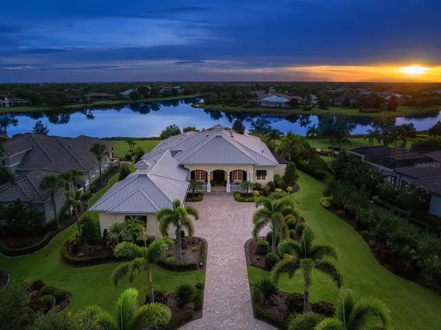 Amazing sunset views over the lake