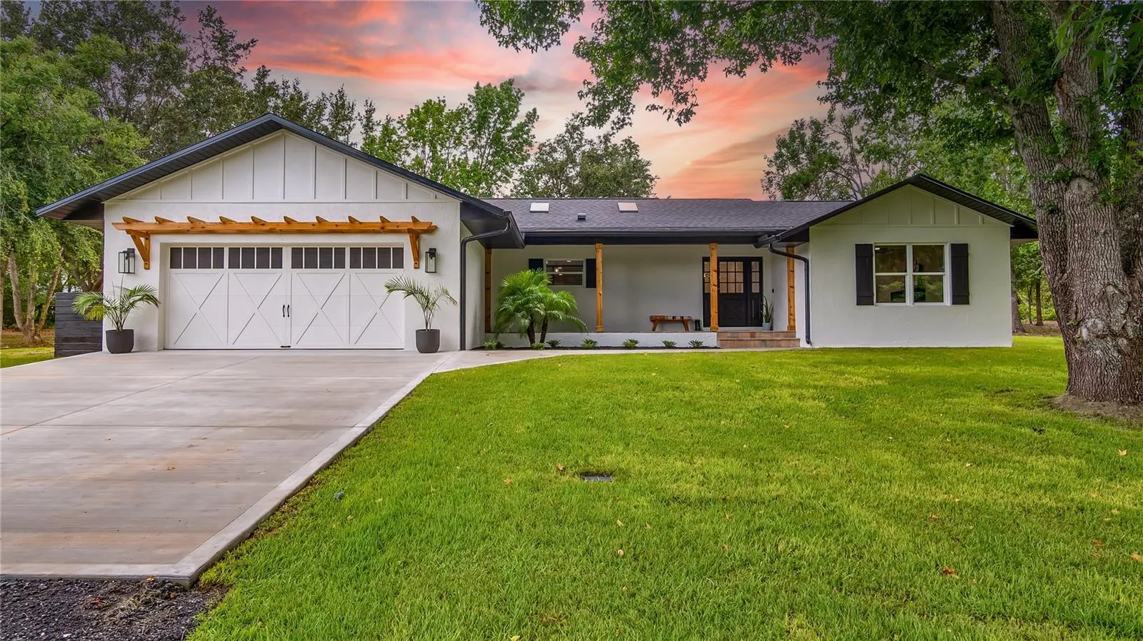 15520 Vinola Dr, Montverde, Florida 34756 15520 Vinola Dr, Montverde, Florida 34756, 4 Bedrooms Bedrooms, ,3 BathroomsBathrooms,Residential,For Sale,VINOLA,G5099765