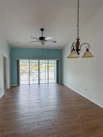 Livingroom/dining area