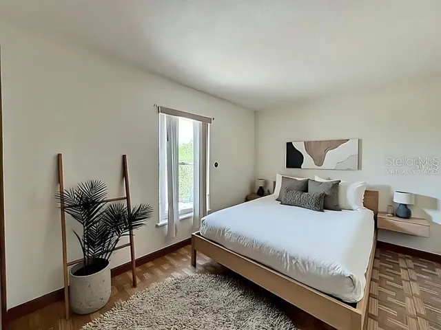 Virtually Staged