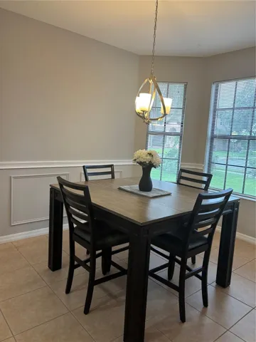Dining room 01