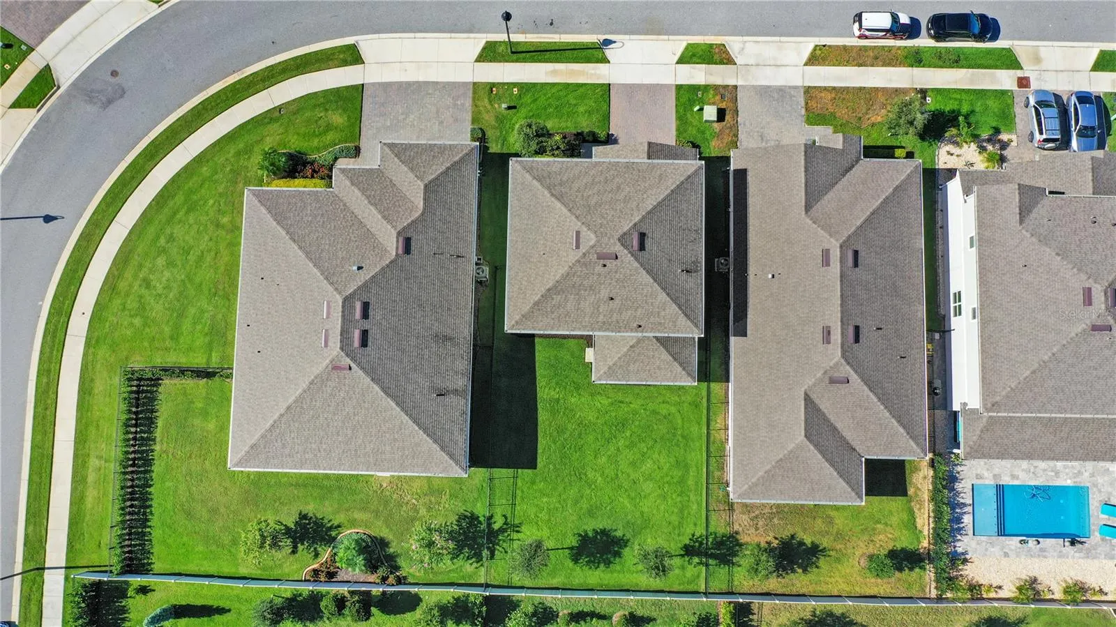 4587 Gliding Wave St, Winter Garden, Florida 34787, 4 Bedrooms Bedrooms, ,3 BathroomsBathrooms,Residential,For Sale,GLIDING WAVE,O6329607