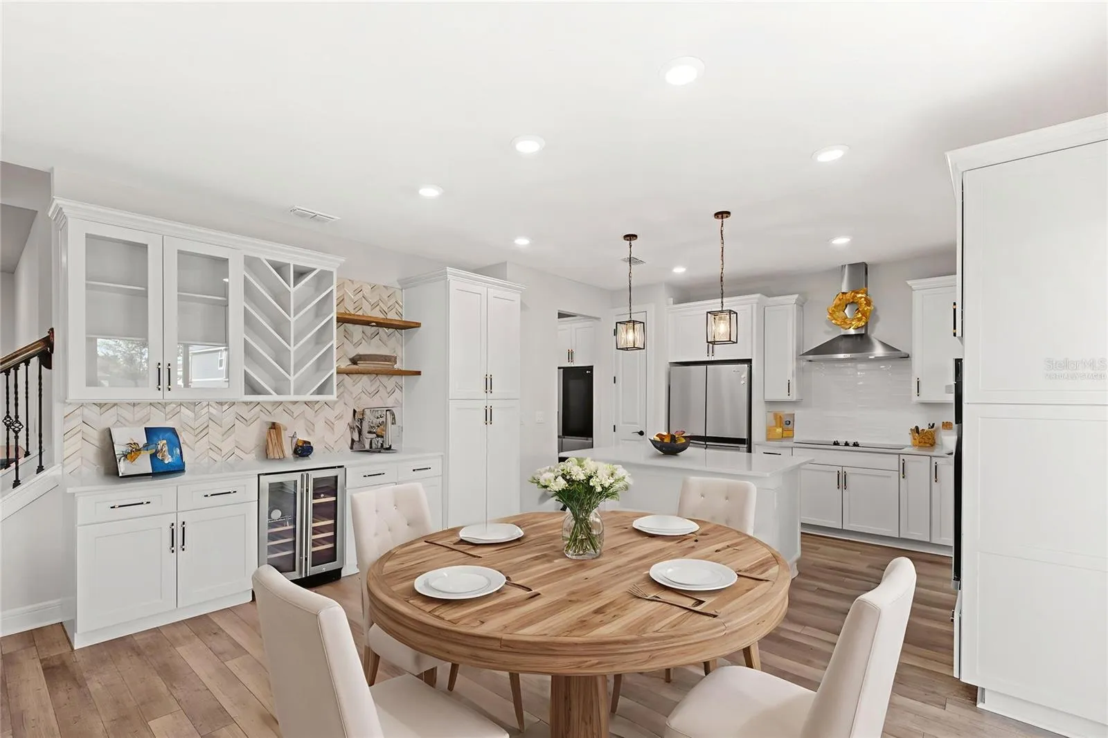 4587 Gliding Wave St, Winter Garden, Florida 34787, 4 Bedrooms Bedrooms, ,3 BathroomsBathrooms,Residential,For Sale,GLIDING WAVE,O6329607