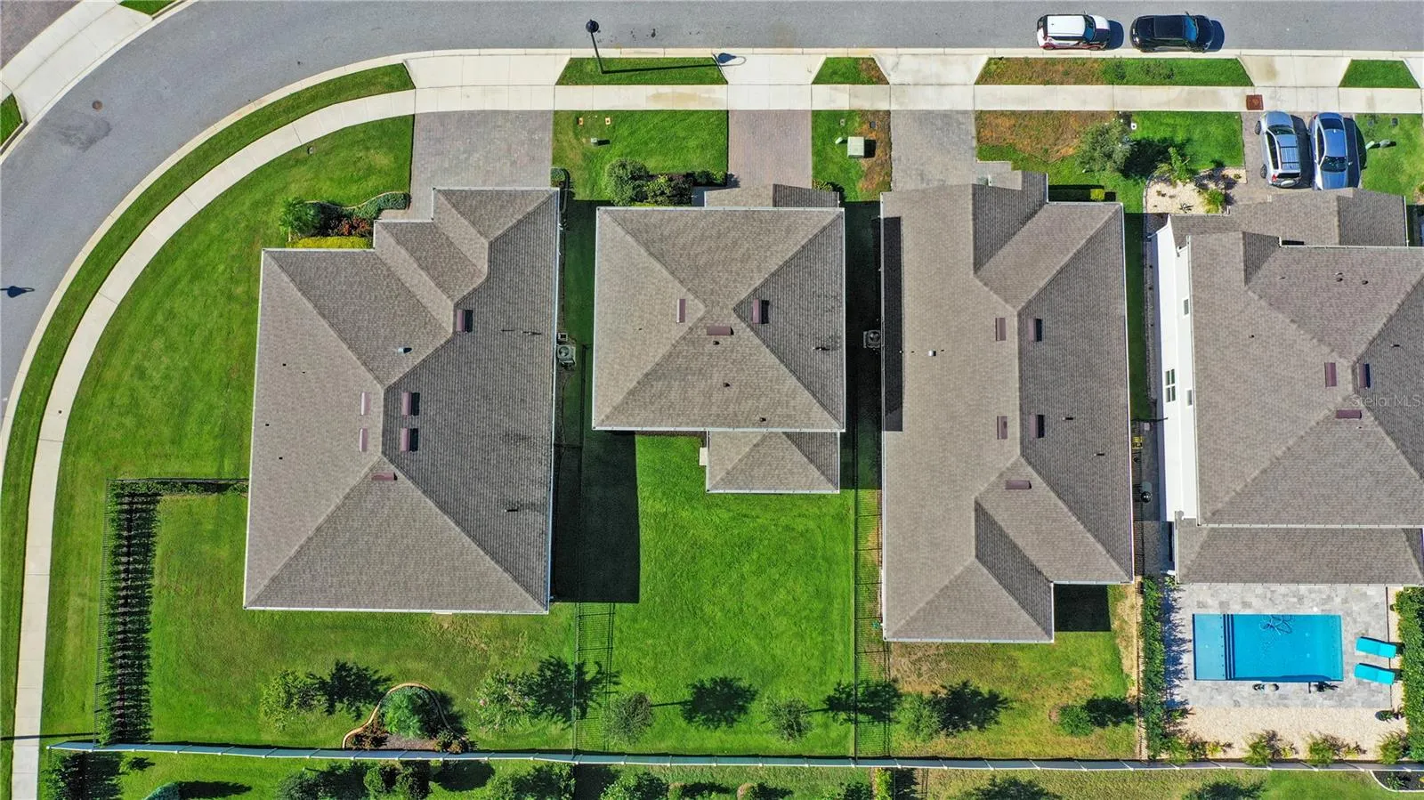 4587 Gliding Wave St, Winter Garden, Florida 34787, 4 Bedrooms Bedrooms, ,3 BathroomsBathrooms,Residential,For Sale,GLIDING WAVE,O6329607