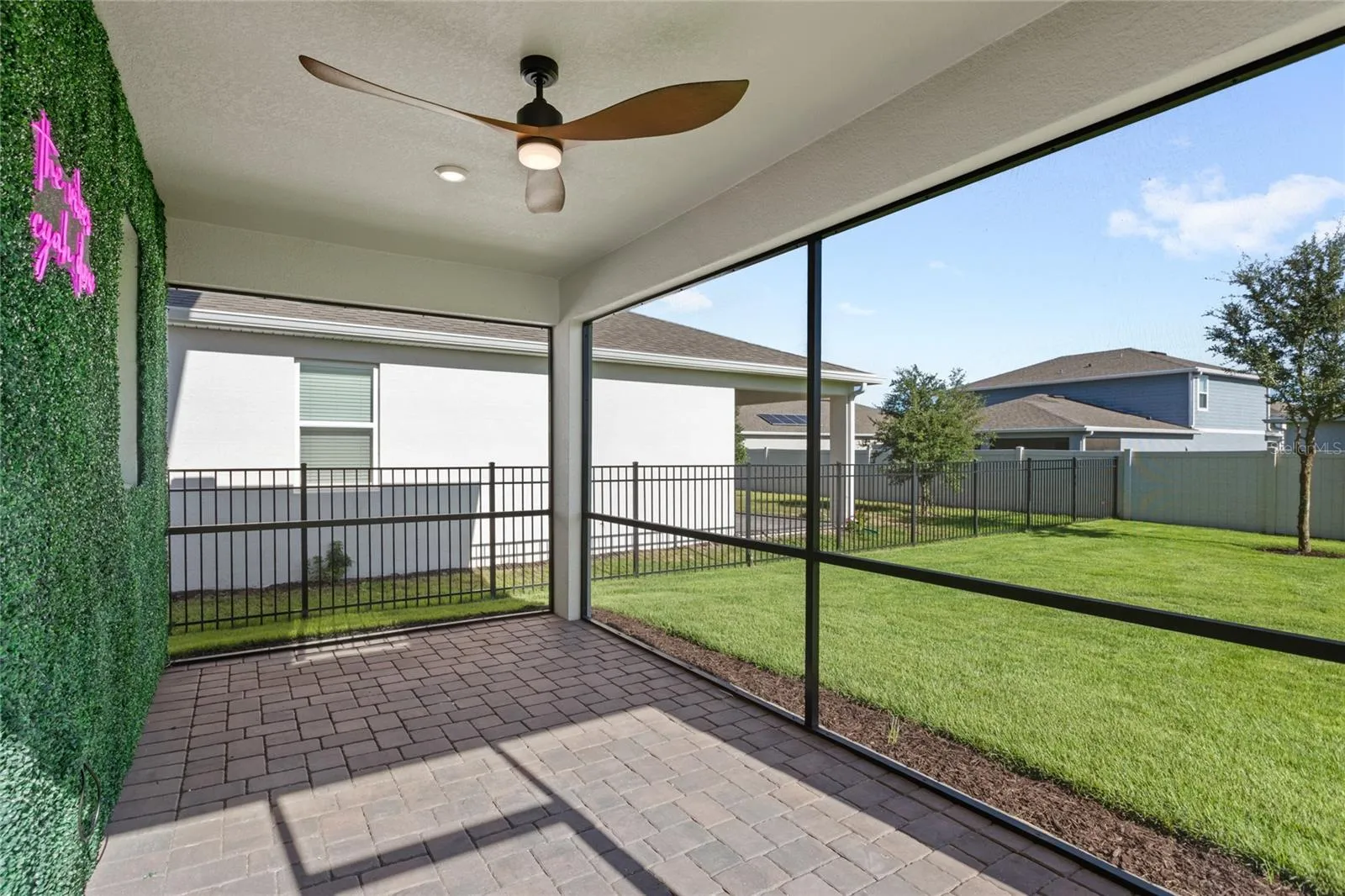 4587 Gliding Wave St, Winter Garden, Florida 34787, 4 Bedrooms Bedrooms, ,3 BathroomsBathrooms,Residential,For Sale,GLIDING WAVE,O6329607