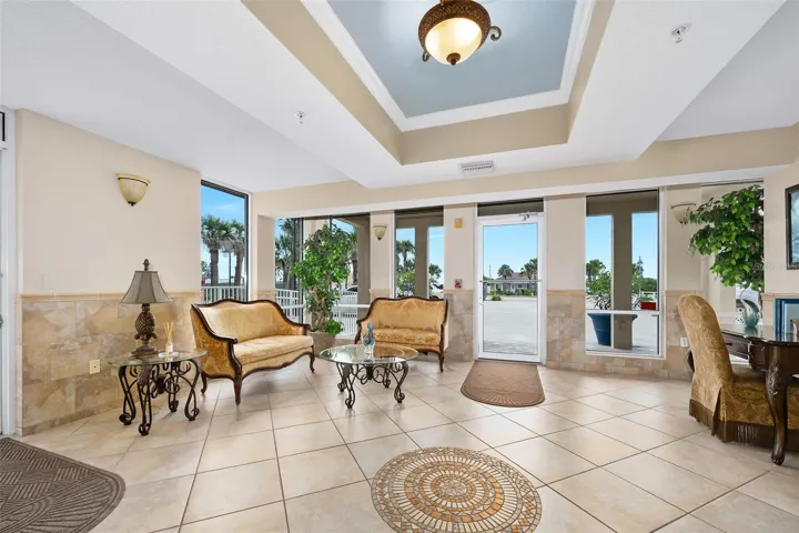 FRONT LOBBY
