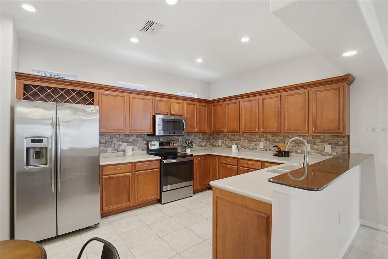Beautifully upgraded Kitchen