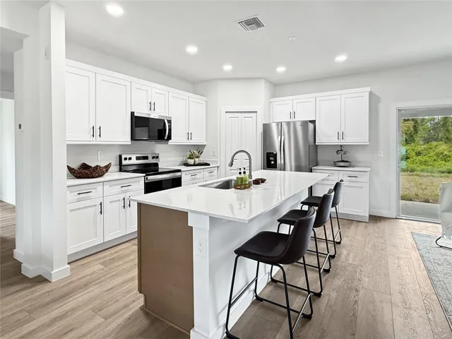 Kitchen - photos of similar model, finishes may differ